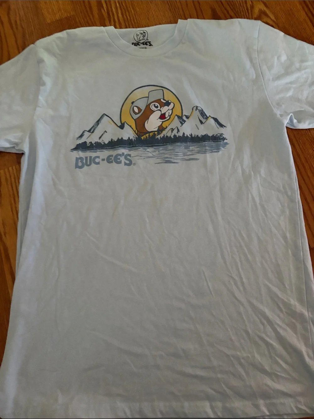 Buc-ee's Women's White Short-Sleeve Graphic Tee - Yellow Accent - Picture 5 of 6
